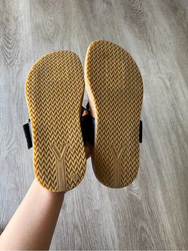 NWOT Womens Vionic Emma Flip Flop Size 8.5 - Image 7