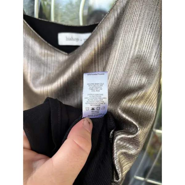 Bishop + Young Gold Silver Metallic Pleated V-Neck Camisole Cami Top Size Medium - Image 6
