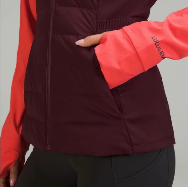 down for it all vest NWT in cassis size 4 with one bag - Image 9