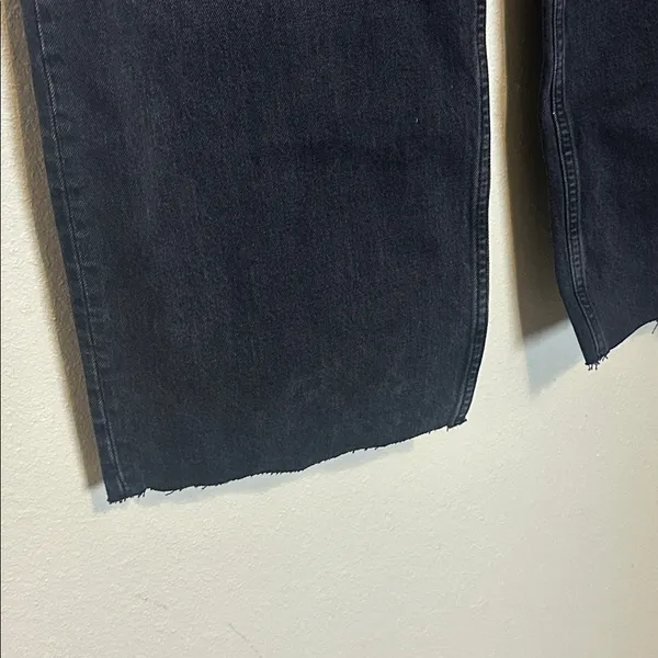 Abercrombie & Fitch black The 90’s Relaxed Jean” High-Rise Jeans Size 37 Size 24 - Image 4