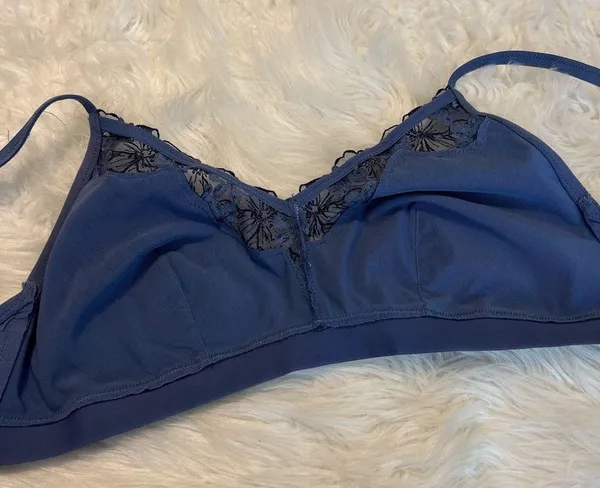 Aerie Blue Satiny Bra Size XL unpadded under wireless lace trim strappy back - Image 6