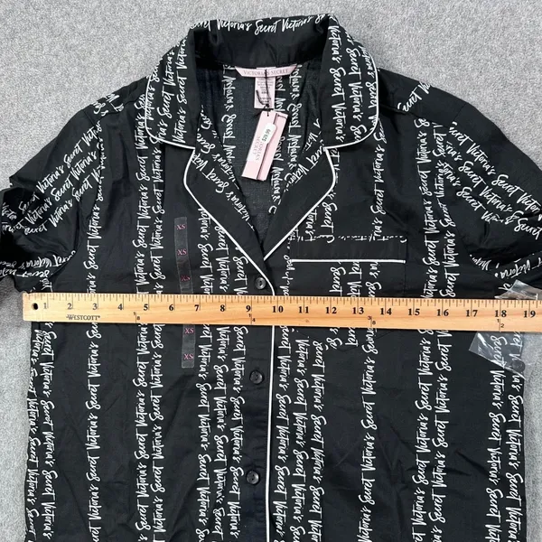 Victoria's Secret Button Up Pajama Top Women's X-Small Black/White Script New - Image 5
