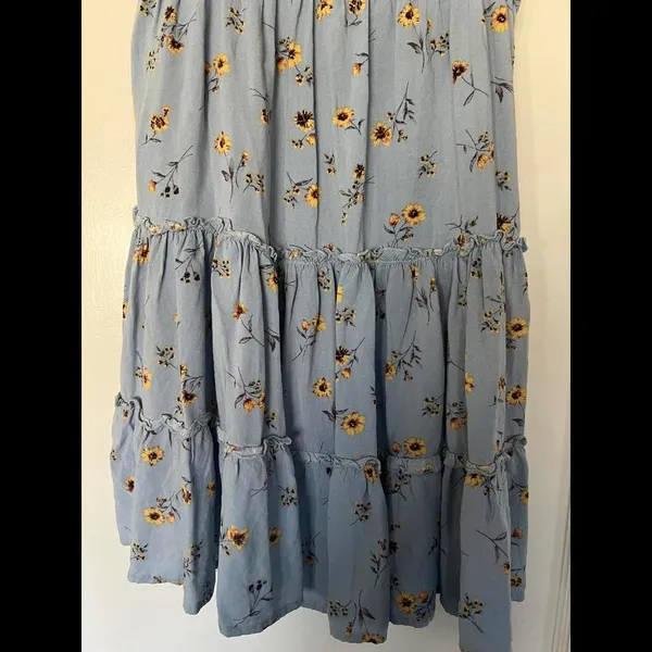 Altar’d State Chic Floral Tiered Dress - Light Blue Size Small - Image 5
