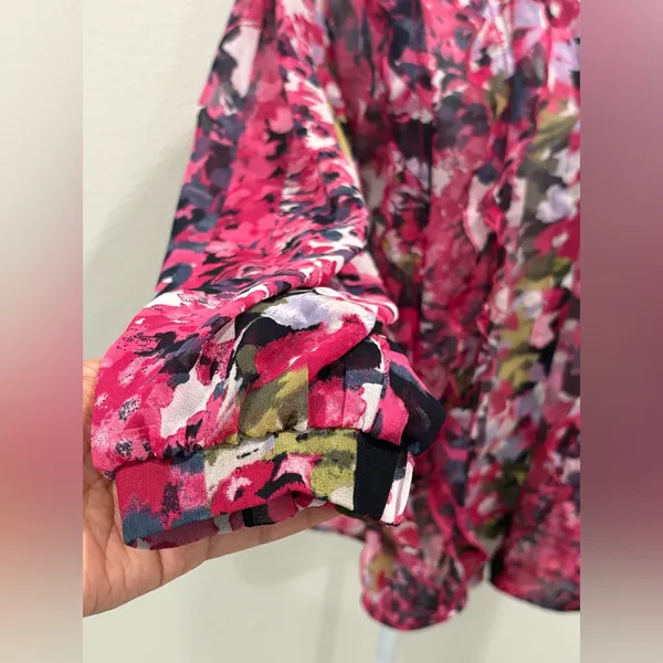 Chico's Vibrant Floral Blouse - Pink and Green - Image 5