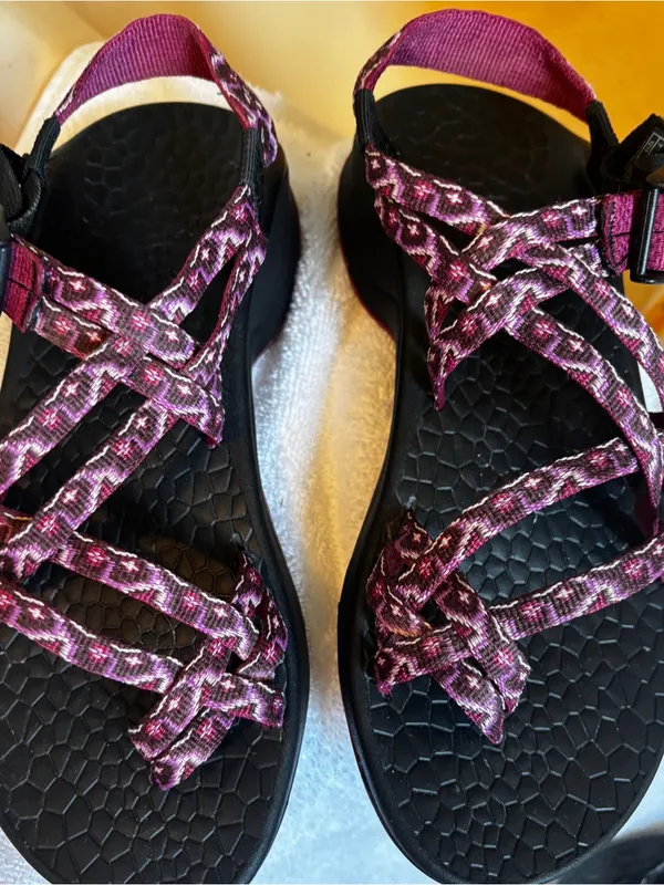 Chacos Women ZX2 Classic Strappy Sandals Purple Berry Aztec Tribal Toe Loop s7 - Image 3