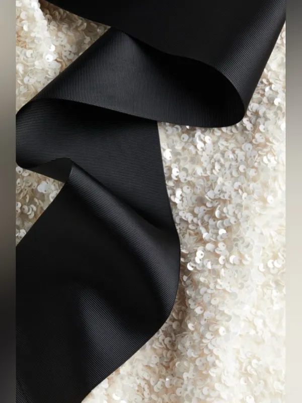 H&M White Sequin Back Black Bow Viral Mini Whimsical Dress Sz XS Holidays New Years - Image 9