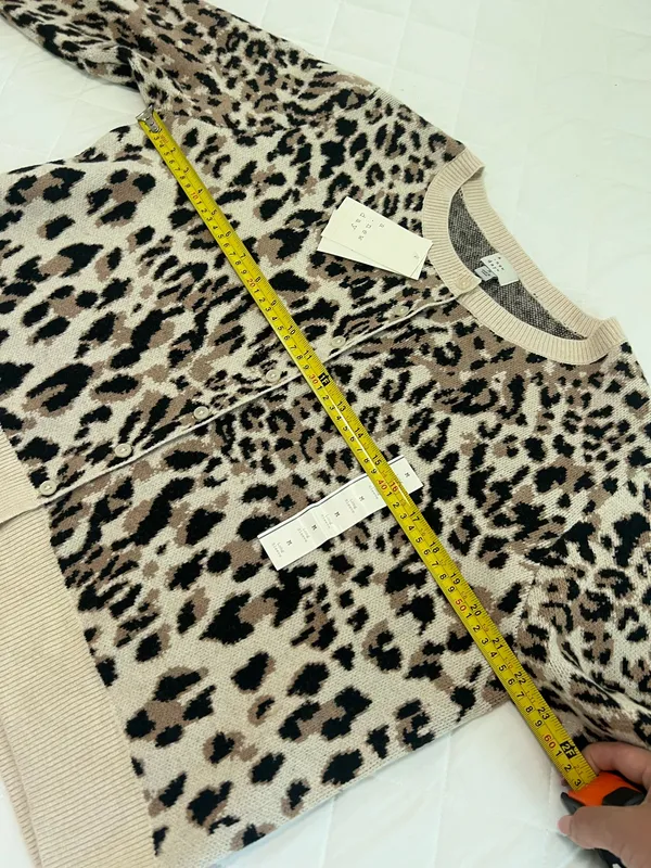 A New Day Leopard Print Cardigan Cropped Chic Minimalist Neutral Classic Sweater M - Image 6