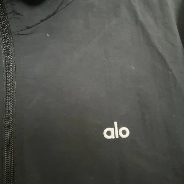 Alo Yoga Lightweight Takeaway Track Pullover Black M - Image 6