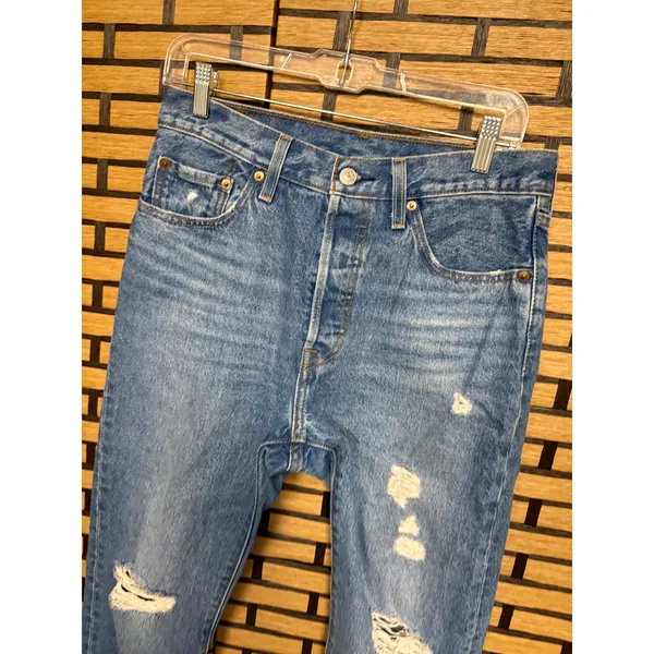 Levi‎ Strauss Jeans SIze 28 - Image 3
