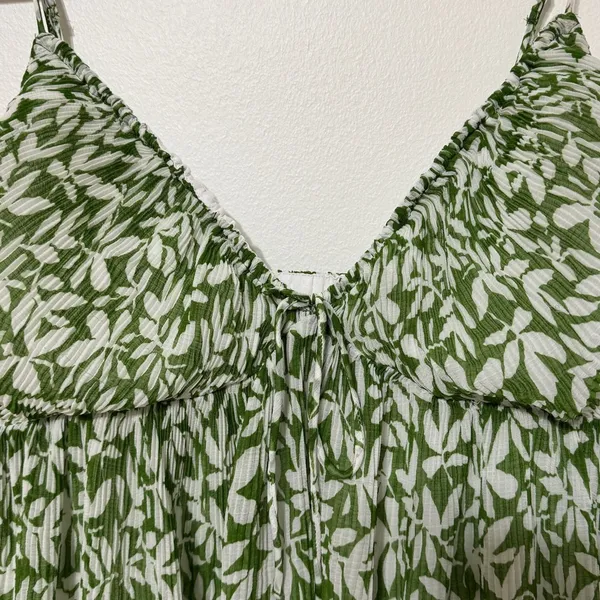 Abercrombie & Fitch Floral Babydoll Plisse Ruched Mini Dress Size Large Petite - Image 6