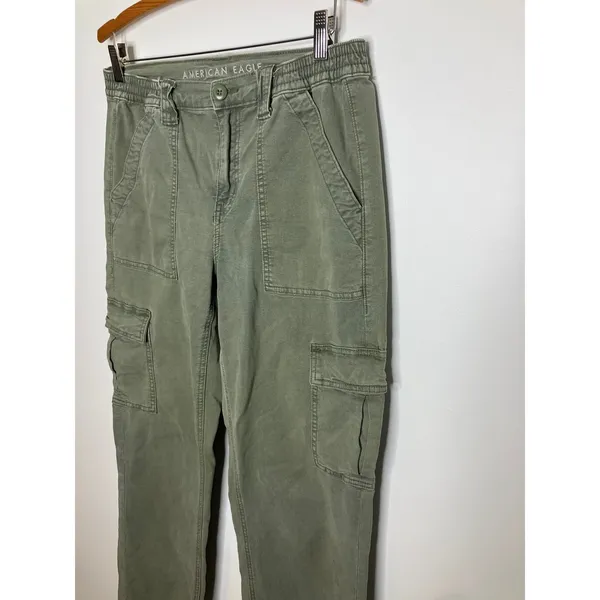 American Eagle Cargo Pants Womens 8 Green Excellent Stretch Utility Straight Leg - Image 2