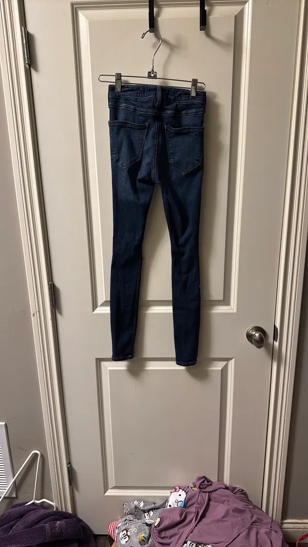 Hollister Ripped Skinny Jean Leggings - Image 2