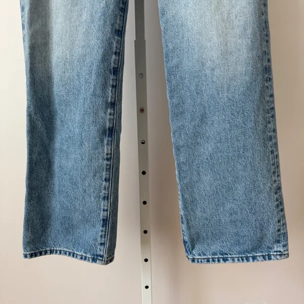 JW Anderson x Uniqlo sz 26x31‎ Straight Leg Jeans Blue Light Wash Minimalist - Image 3