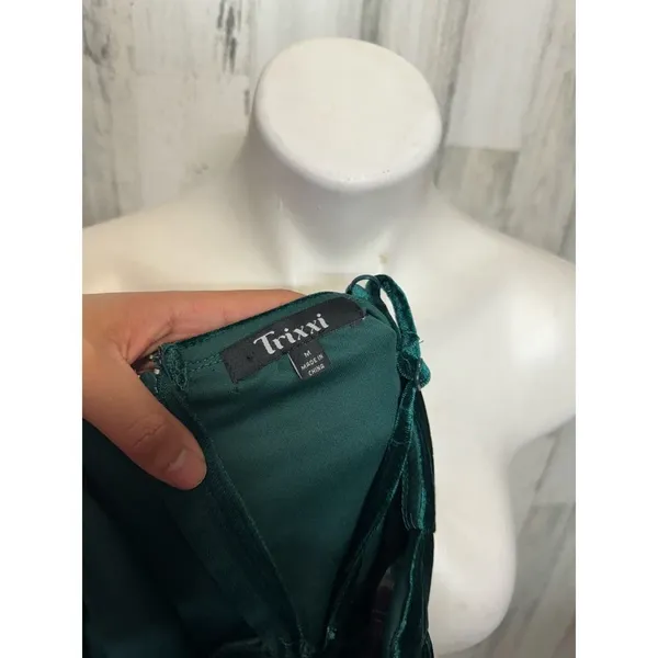 Trixxi Green Velvet Bodycon Dress Spaghetti Strap Mini Size M - Image 3