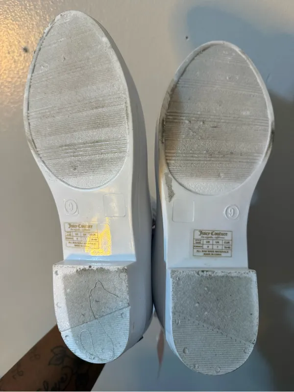 Juicy Couture White Chelsea Rain Boots with Multicolor Logo Panels - Image 4
