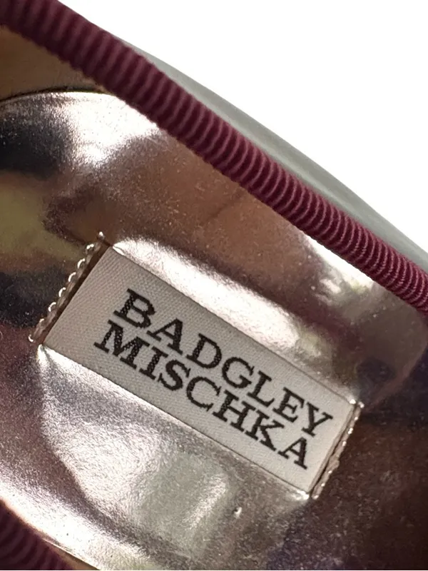 EUC Badgley Mischka Leather Barre Rhinestone Embellished Slip-On Flats Size 8 - Image 3