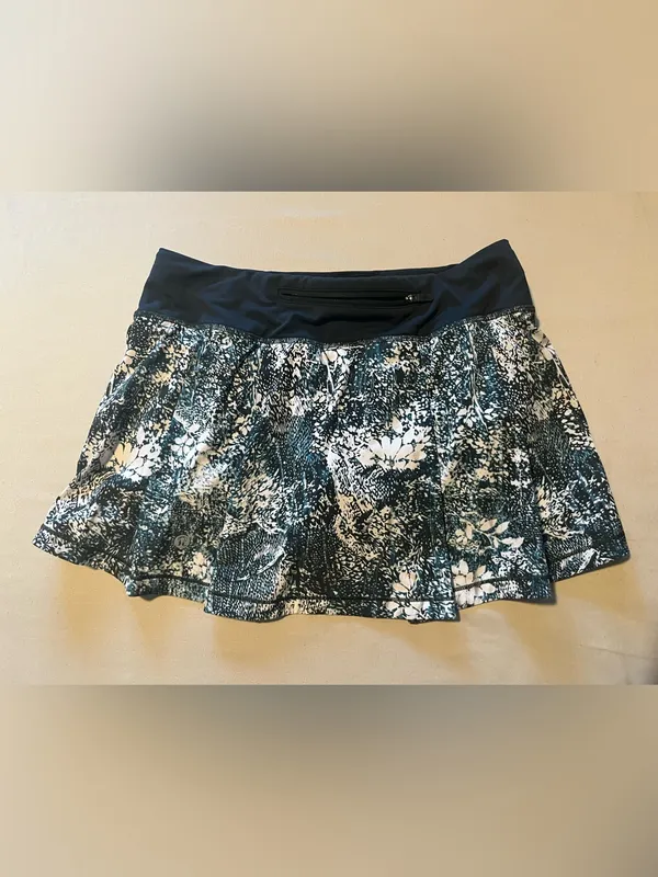 Lululemon pace rival skirt - Image 5