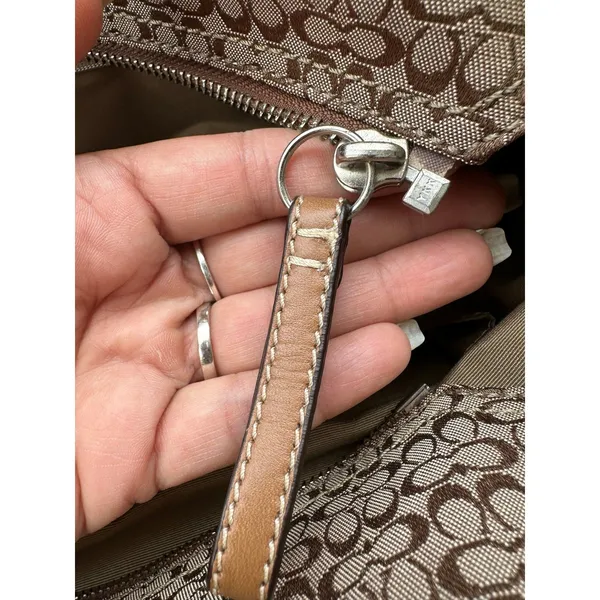 Vintage Coach F10928 Soho Buckle Signature Jacquard Monogram Canvas Shoulder Bag - Image 8