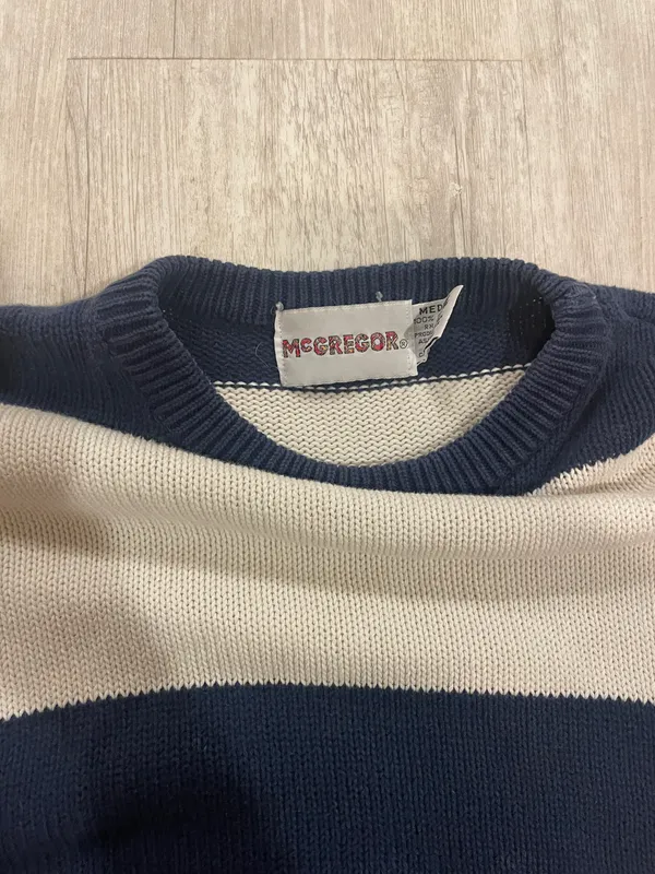 Vintage sweater Size M - Image 2