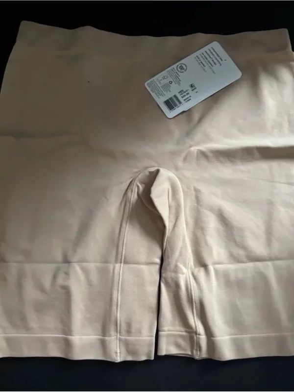 Jockey Nude/Tan Seamless Shaping Shorts Brown Size M - Image 4