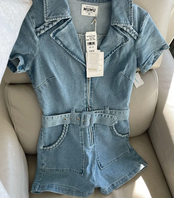 Show Me Your Mumu - Image 2