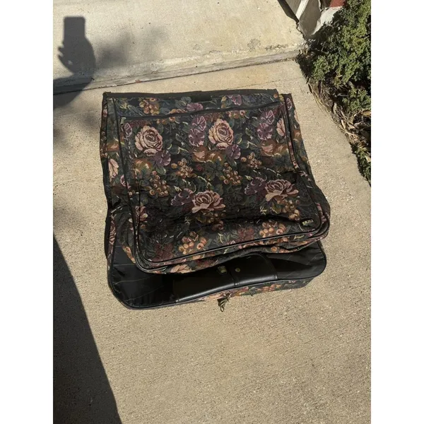 Lexil Travelware Tapestry Rolling Luggage Suitcase Floral 20" L 23" W - Image 2