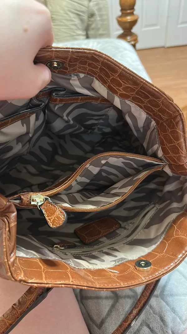 Anne Klein Purse - Image 4