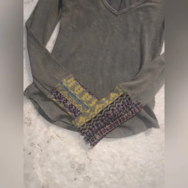 Free people we the free art school cuff olive green thermal boho fall M casual - Image 3