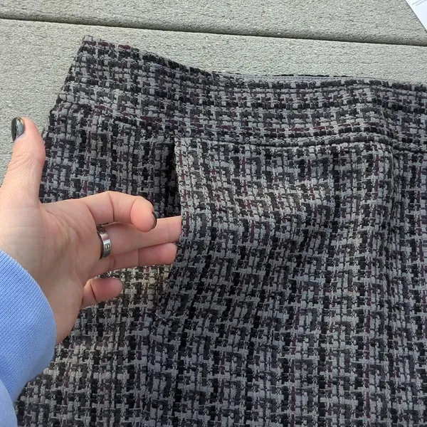 NWT Loft Tweed Patterned Skirt with Front Pockets - Image 2