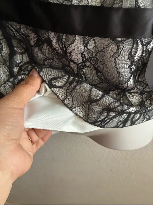 Ann Taylor Lace Corset Top Black 10 - Image 5