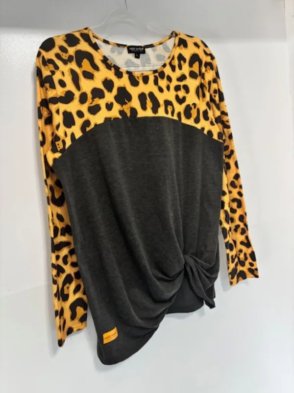 Simply Southern Leopard Print Colorblock Tie Front Long Sleeve Top Women's L - Image 4