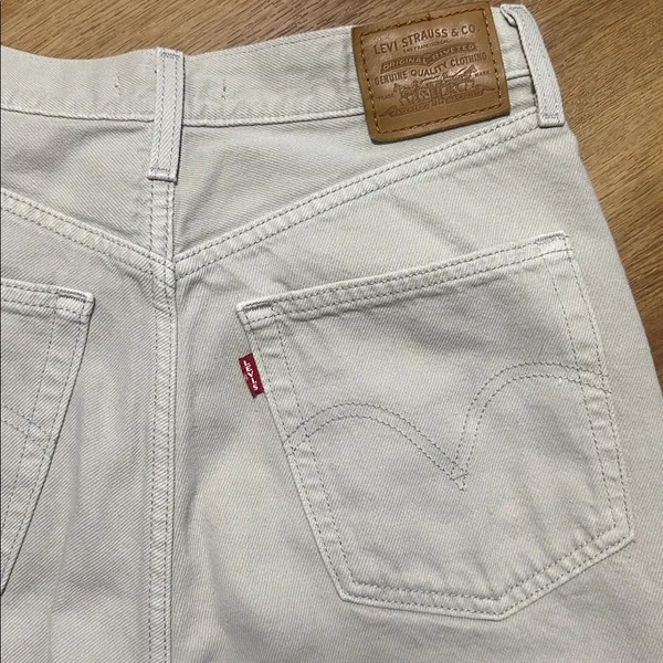 Levi's Women's High Loose Jeans in Mushrooms Grey‎ Size 28 - Image 8