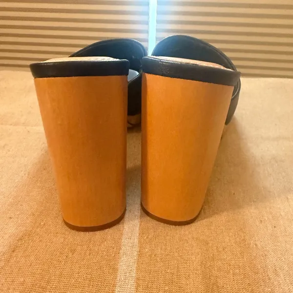 Steve Madden Black Leather Mules heels! Never worn new! - Image 4