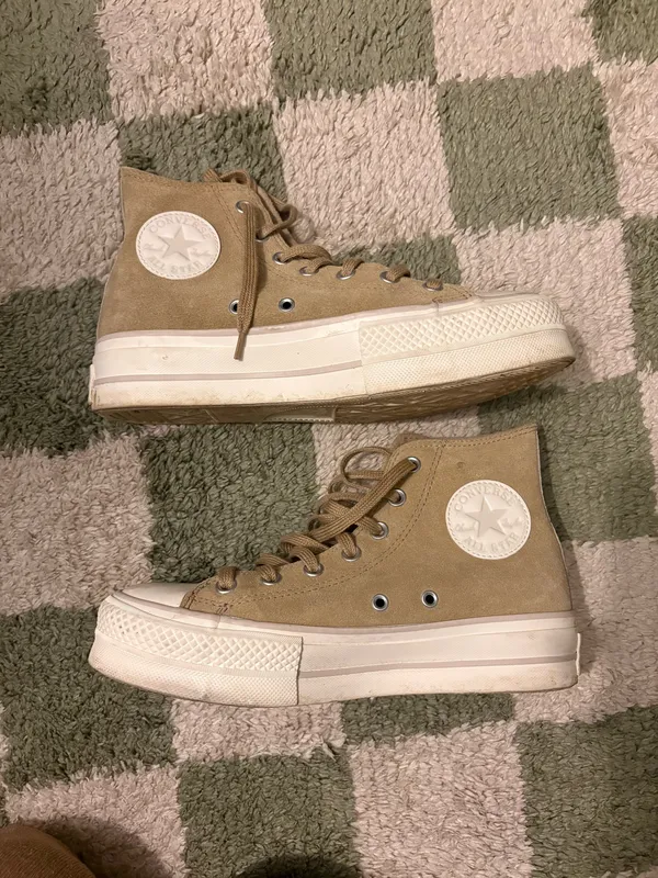 Suede High-Top Converse - Image 2