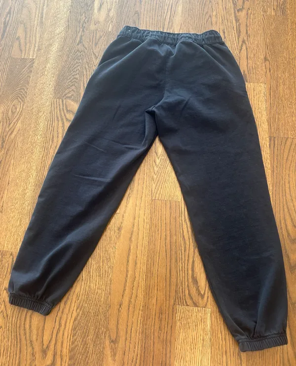 Nike Women’s Black Solo Swoosh Sweatpants - Image 3