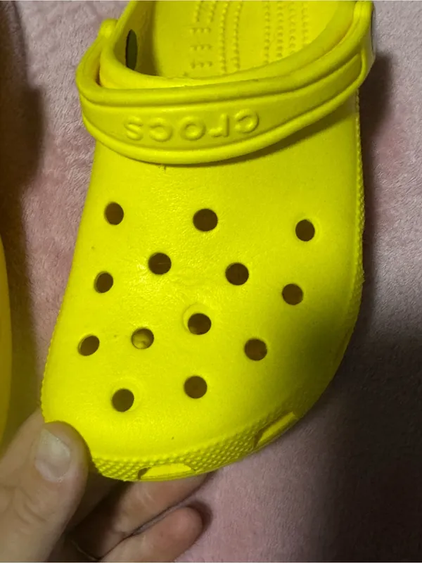 Yellow crocs - Image 2