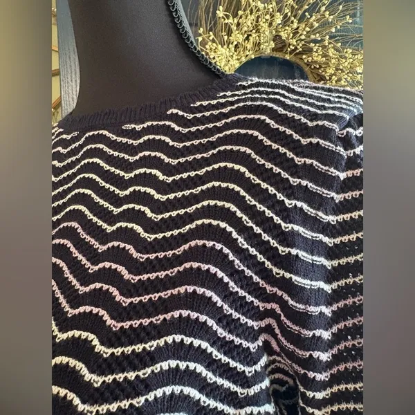 Loft puff 3/4 sleeve sweater women’s size small NWT - Image 4