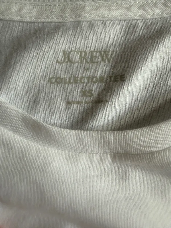 J.Crew Dog Tee - Image 4