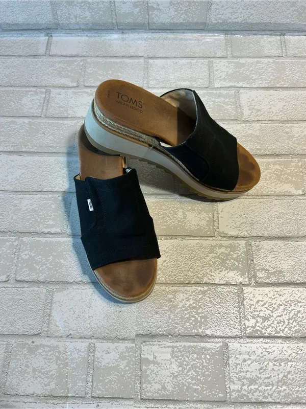 Tom’s Black Platform Slide Sandals - size 8 - Image 2