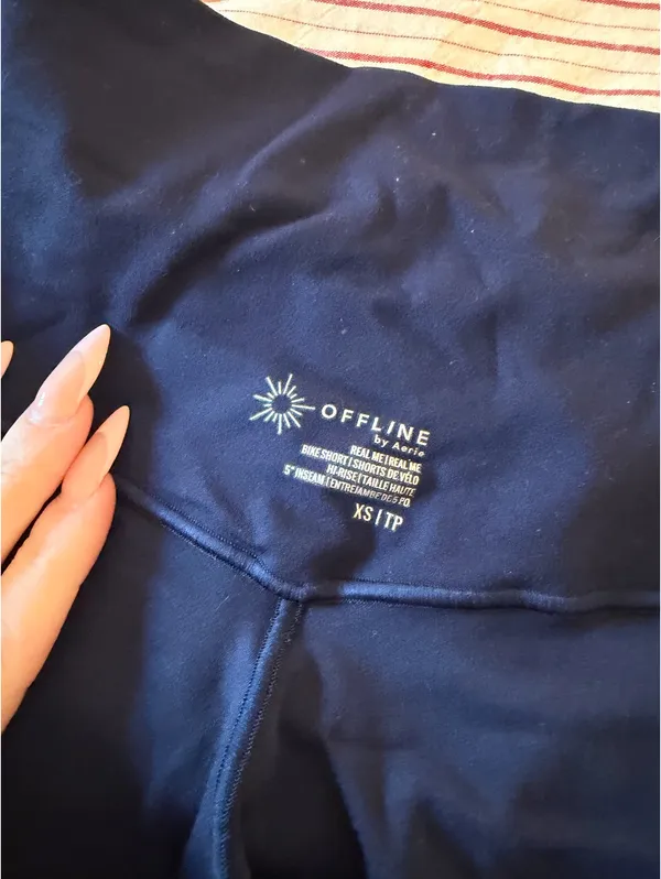 OFFLINE By Aerie Real Me Crossover 5" Bike Short + OFFLINE By Aerie Real Me Low Key Tank Top - Image 3