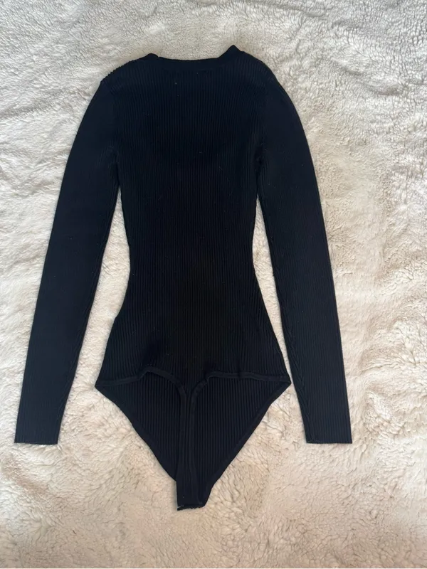 Abercrombie & Fitch Women’s Black Ribbed Sweater Bodysuit - Image 2