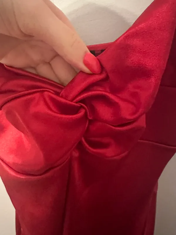 Windsor Red Satin Bodycon Mini Dress - Image 5