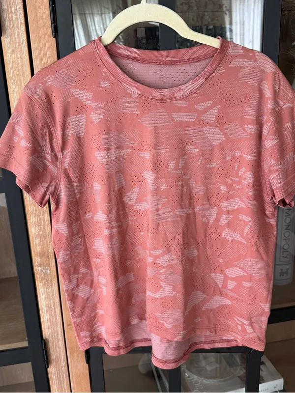 Lululemon Train to Be Short Sleeve Shirt Mosaic Multiply Brier Rose Pink Peony - Image 5