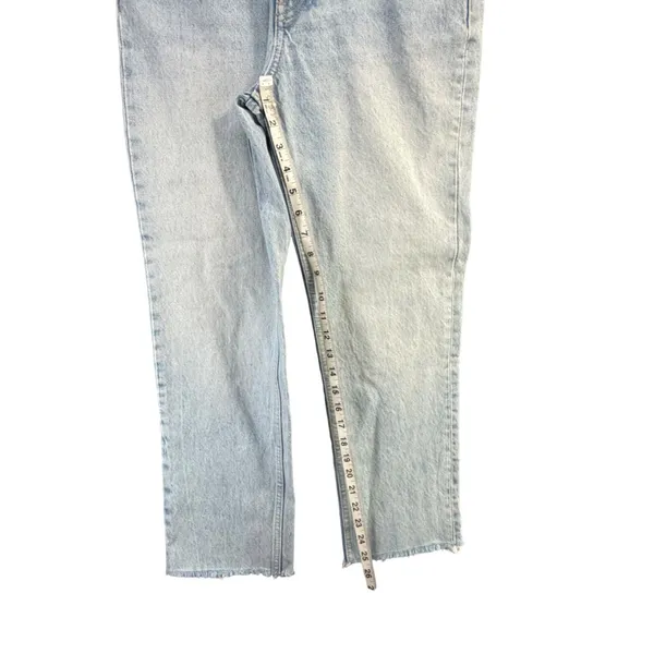 Zara Button Fly Straight Leg Jeans Womens 2 Blue Light Washed Denim Raw‎ Hem - Image 9