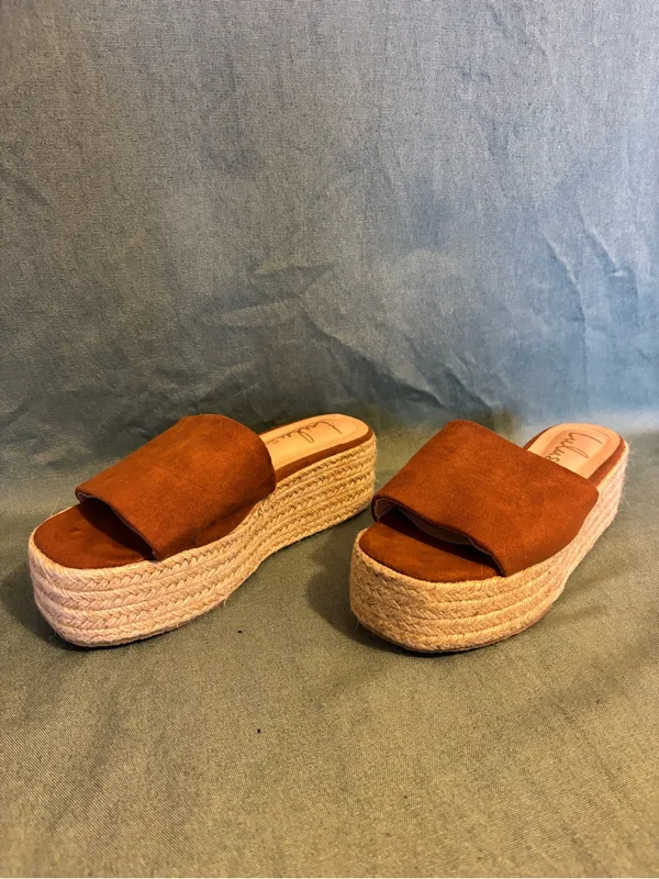 Lulu's Brown Espadrille Platform Sandals - Image 2