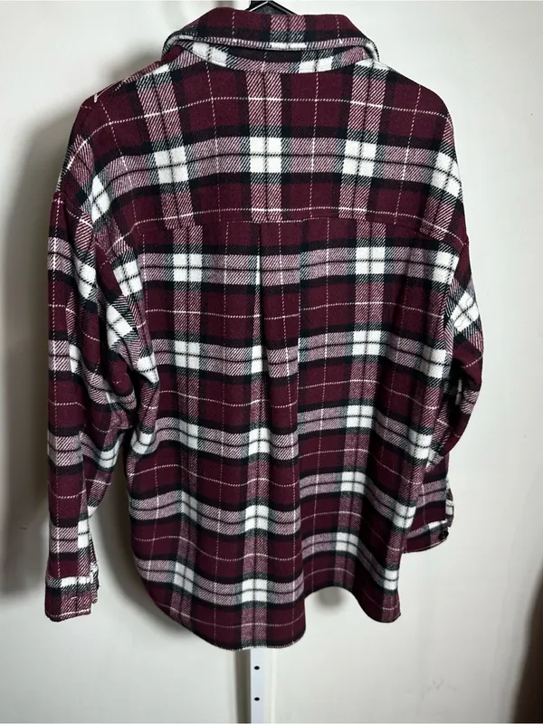 S305. Forever 21 Women's Burgundy Plaid Button-Up Shirt Jacket- oversized - Image 3