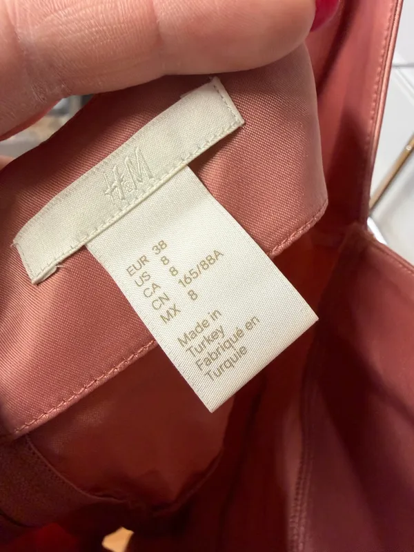 H&M Pink Satin Dress - Image 5