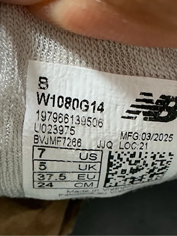 New Balance Women's Light Gray / White Walking Sneakers 177 - Image 6