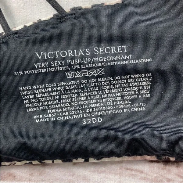 Victoria’s Secret Very Sexy Push-Up Bra Leopard Print Size 32DD - Image 5