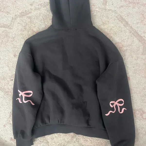 Edikted Black Sweater with Pink Bow Details - Image 3